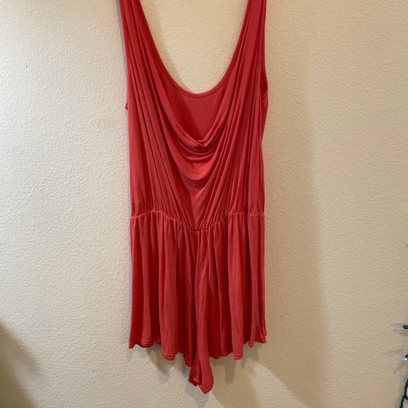 Staring at Stars Pink Slouch Back Romper sz M - Picture 4 of 6